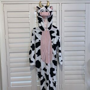 Cow costume/Pajamas